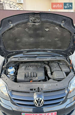 Хетчбек Volkswagen Golf Plus 2007 в 