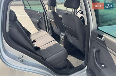 Хэтчбек Volkswagen Golf Plus 2005 в 