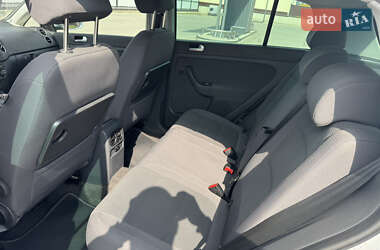 Хэтчбек Volkswagen Golf Plus 2005 в 
