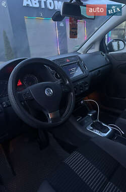 Хетчбек Volkswagen Golf Plus 2008 в 