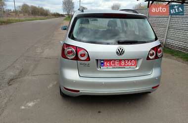 Хэтчбек Volkswagen Golf Plus 2009 в 