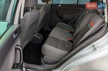 Хетчбек Volkswagen Golf Plus 2006 в 