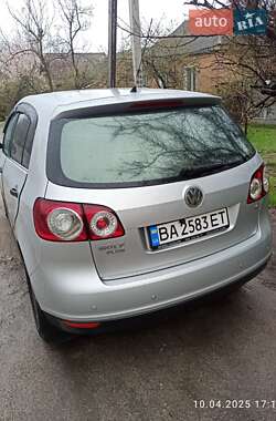 Хетчбек Volkswagen Golf Plus 2007 в 