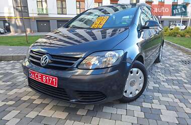 Хетчбек Volkswagen Golf Plus 2005 в 