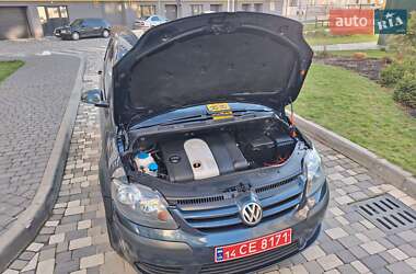 Хетчбек Volkswagen Golf Plus 2005 в 