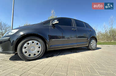 Хэтчбек Volkswagen Golf Plus 2006 в 