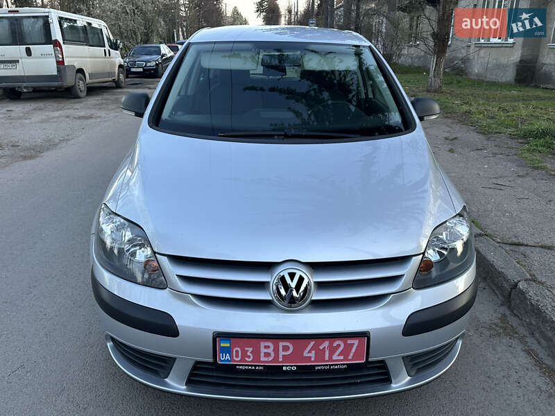 Хетчбек Volkswagen Golf Plus 2008 в Луцьку