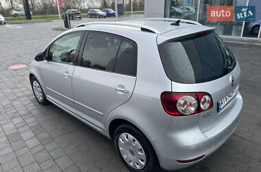 Хэтчбек Volkswagen Golf Plus 2012 в 