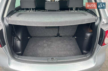 Хэтчбек Volkswagen Golf Plus 2012 в 