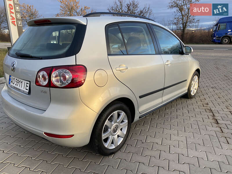 Хетчбек Volkswagen Golf Plus 2009 в Мукачевому