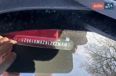 Хэтчбек Volkswagen Golf Plus 2009 в 