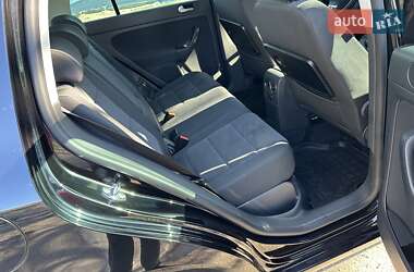 Хэтчбек Volkswagen Golf Plus 2009 в 
