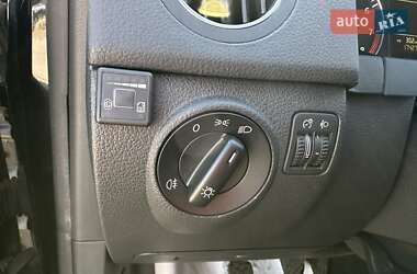Хэтчбек Volkswagen Golf Plus 2009 в 