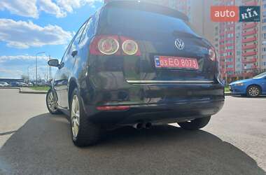 Хетчбек Volkswagen Golf Plus 2009 в 