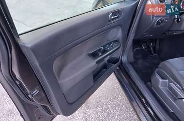 Хетчбек Volkswagen Golf Plus 2009 в 