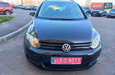 Хетчбек Volkswagen Golf Plus 2009 в 