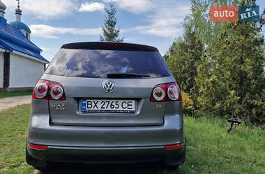 Хетчбек Volkswagen Golf Plus 2011 в 