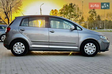 Хэтчбек Volkswagen Golf Plus 2008 в 