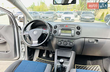 Хетчбек Volkswagen Golf Plus 2007 в 
