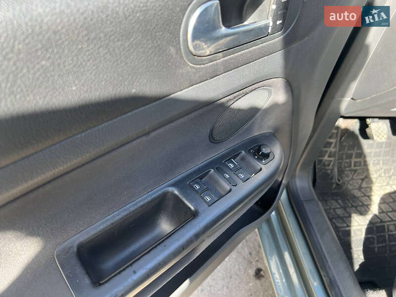 Хетчбек Volkswagen Golf Plus 2005 в Білій Церкві