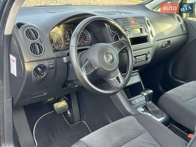 Хэтчбек Volkswagen Golf Plus 2009 в Днепре