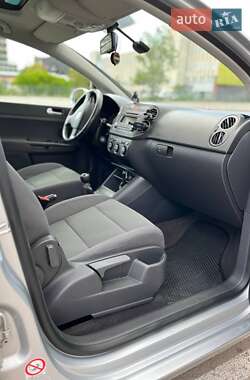 Хетчбек Volkswagen Golf Plus 2005 в 