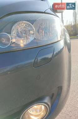 Хетчбек Volkswagen Golf Plus 2009 в 