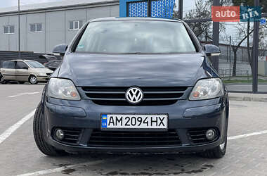 Хэтчбек Volkswagen Golf Plus 2006 в 