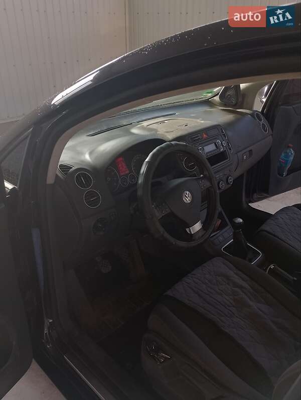 Хетчбек Volkswagen Golf Plus 2008 в Оржиці