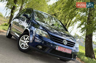 Хэтчбек Volkswagen Golf Plus 2007 в Владимире