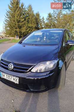 Хетчбек Volkswagen Golf Plus 2005 в Дубні