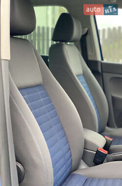 Хетчбек Volkswagen Golf Plus 2008 в 