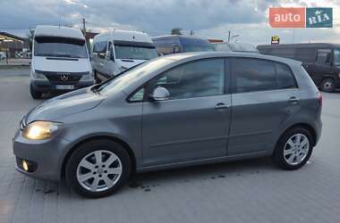 Хетчбек Volkswagen Golf Plus 2009 в 