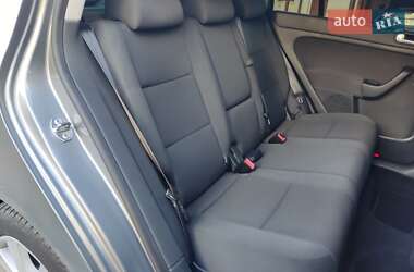 Хетчбек Volkswagen Golf Plus 2009 в 