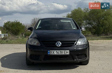 Хэтчбек Volkswagen Golf Plus 2005 в 