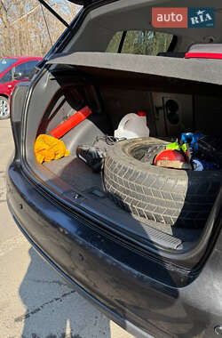 Хетчбек Volkswagen Golf Plus 2008 в 