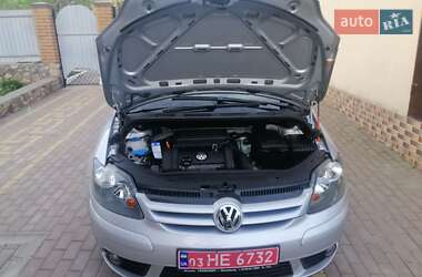 Хетчбек Volkswagen Golf Plus 2008 в 