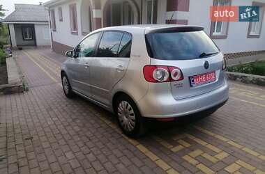 Хетчбек Volkswagen Golf Plus 2008 в 