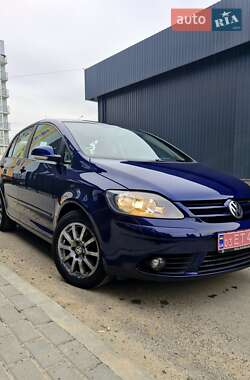 Хэтчбек Volkswagen Golf Plus 2008 в 