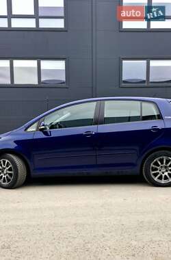 Хэтчбек Volkswagen Golf Plus 2008 в 