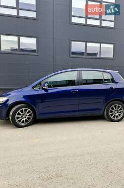 Хэтчбек Volkswagen Golf Plus 2008 в 