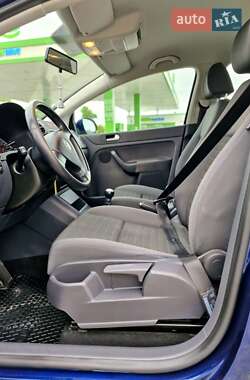 Хэтчбек Volkswagen Golf Plus 2008 в 
