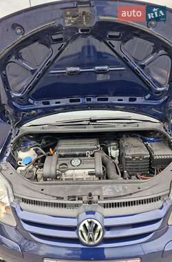 Хэтчбек Volkswagen Golf Plus 2008 в 