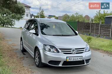 Хэтчбек Volkswagen Golf Plus 2005 в Киеве
