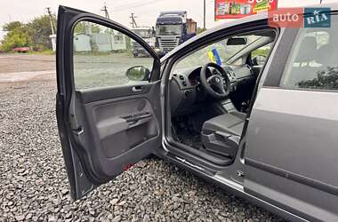 Хетчбек Volkswagen Golf Plus 2005 в 