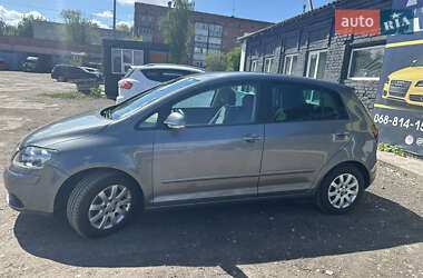 Хэтчбек Volkswagen Golf Plus 2005 в 