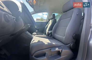 Хэтчбек Volkswagen Golf Plus 2005 в 