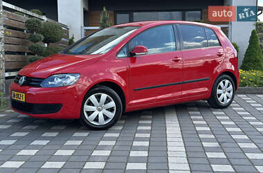 Хетчбек Volkswagen Golf Plus 2012 в 