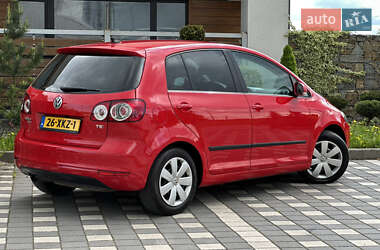 Хетчбек Volkswagen Golf Plus 2012 в 