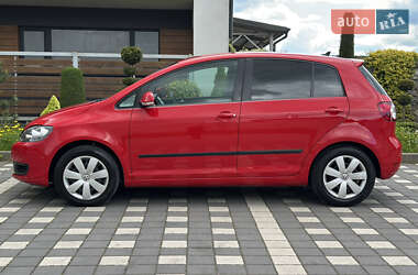 Хетчбек Volkswagen Golf Plus 2012 в 
